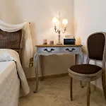 Melisandre Villa